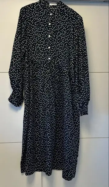 Lavish Gate 긴팔 원피스