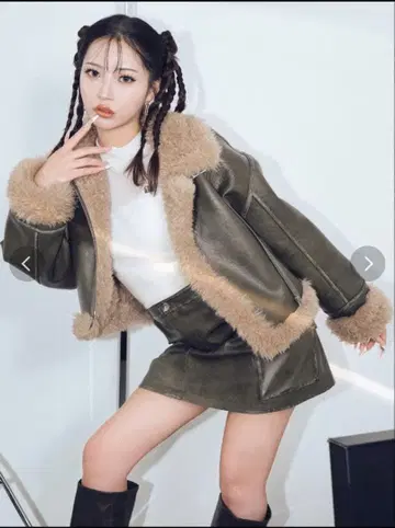 MURUA 빈티지 라이크 숏 무스탕 자켓 카키