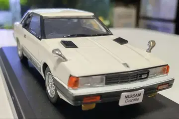 닛산 가젤 DOHC RS (1982) 1/43 미니카