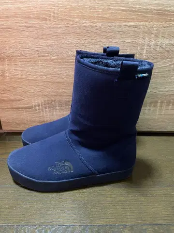 THE NORTH FACE 네이비 미들 부츠