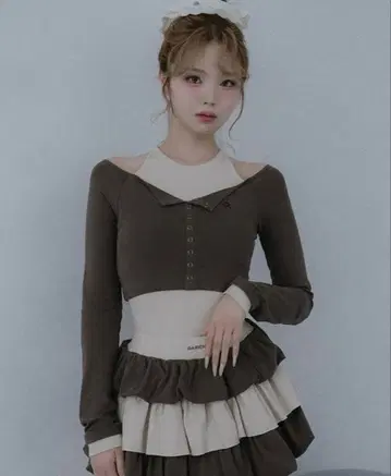 미사용 새상품 Darich 다리치 오프숄더 레이어드 리브 상의