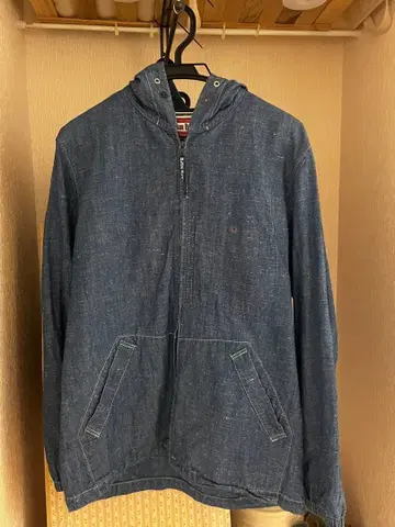 BLUE BLUE 할리우드 런치마켓 후드 부착 점퍼