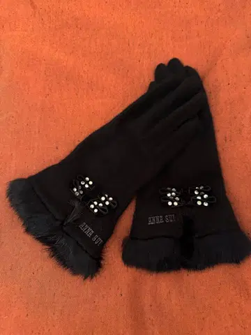 안나수이 ANNA SUI 장갑 그로브 퍼 블랙