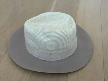 AQUA 아이보리 그레이 햇