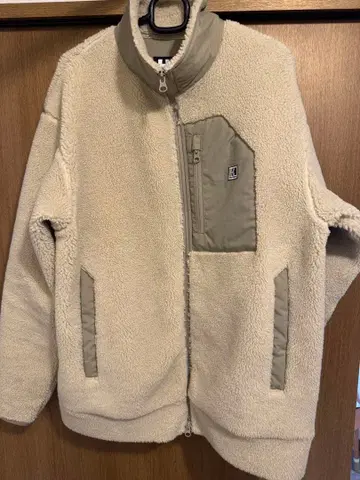 헬리한센 HH 플리스 자켓 크림