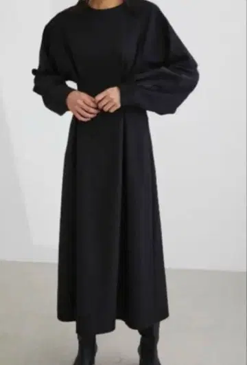 스타일믹서 STYLEMIXER 허리 턱 플레어 원피스