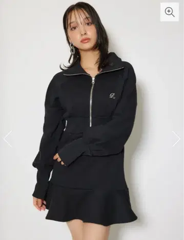 25AW rienda 리엔다 티어드 페플럼 원피스