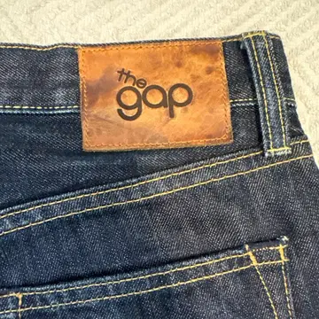 [ 구제 의류 ] the gap 다크 블루 스트레이트 데님