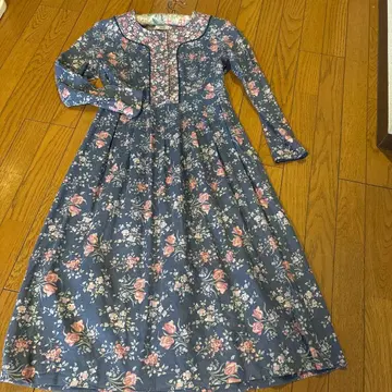 레어 로라 애슐리 꽃무늬 원피스