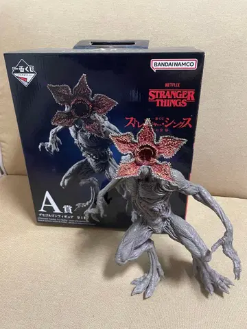 기묘한 이야기 데모고르곤 피규어