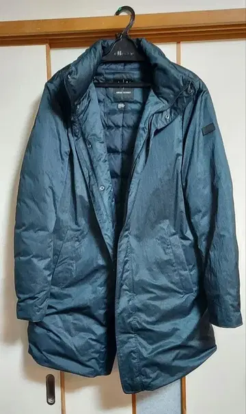 A|X ARMANI EXCHANGE 후드 부착 다크 그린 다운 자켓