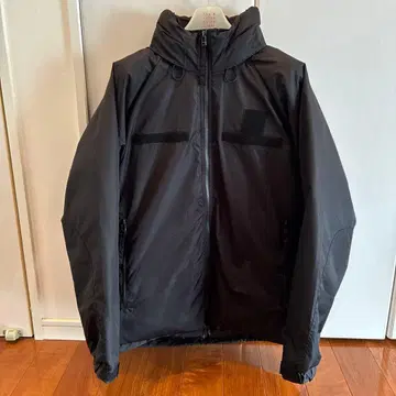 TAION 블랙 다운 자켓