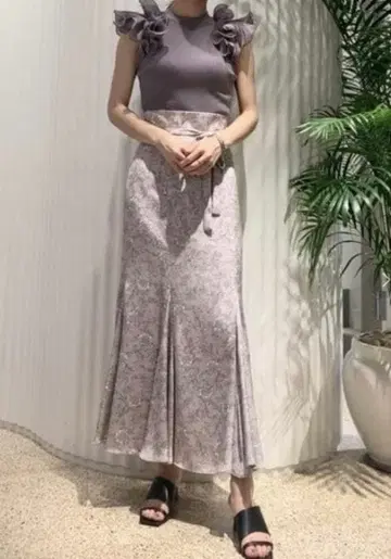 SNIDEL 하이웨스트 머메이드 플라워 프린트 스커트