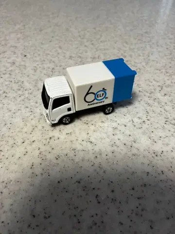 ELF 60주년 기념 미니카