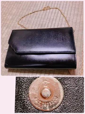 블랙 합성 피혁 숄더백