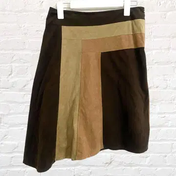 익스프레싱 비대칭 스커트 폴리에스테르 100 트라이컬러