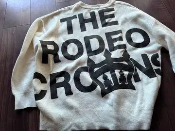 RODEO CROWNS 트레이닝복