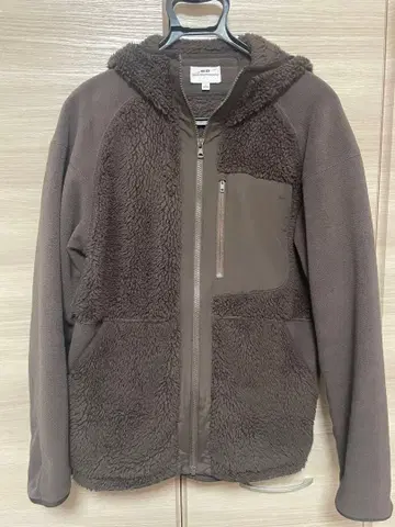 새상품급 유니클로 White Mountaineering 플리스 자켓 L