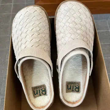 Rin Clover 뜨개질 화이트 클로그 샌들