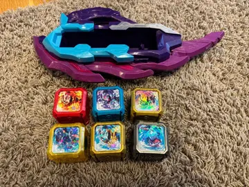 아크큐브 사투루 아머 외 컬렉션 정리 묶음 판매