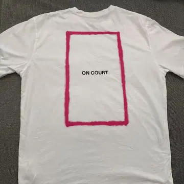 [ 새상품 미사용품 ] ON COURT 화이트 T셔츠