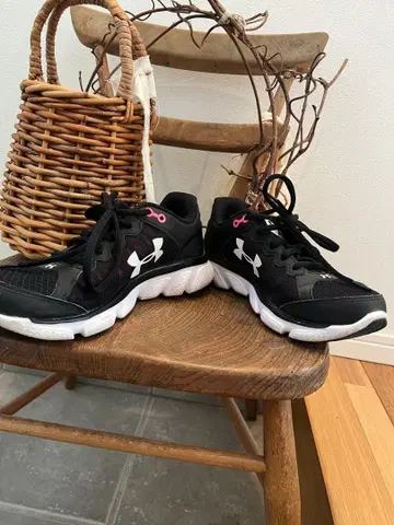 Under Armour 러닝화 블랙/핑크