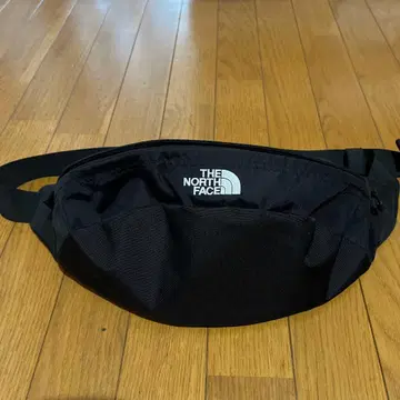 THE NORTH FACE 블랙 웨스트 파우치 새상품급