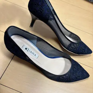 다이애나 레이스 펌프스