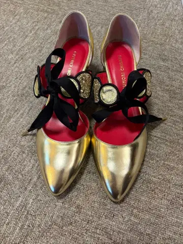 TSUMORI CHISATO 골드 펌프스