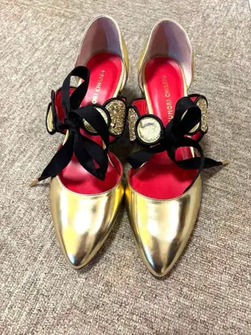 TSUMORI CHISATO 골드 펌프스