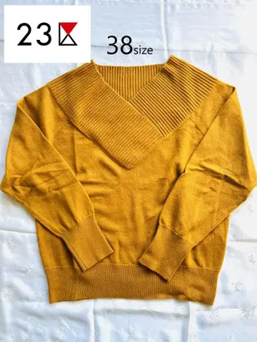 23구 머스타드 V넥 긴팔 니트 38/L 사이즈 상당