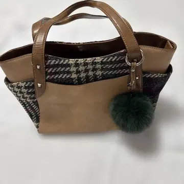 ELLE 베이지 트위드 체크 무늬 핸드백 대용량 칸막이 많음 새상품급