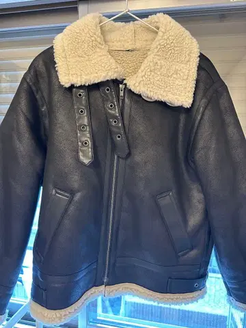 가죽 보아 옷깃 자켓