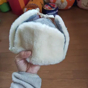 아이보리 플리스 울 플라이트 캡