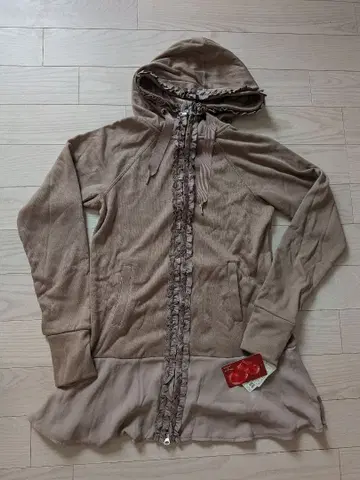 안도라부 후드티