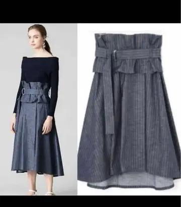 ADORE 다크 그레이 플레어 스커트