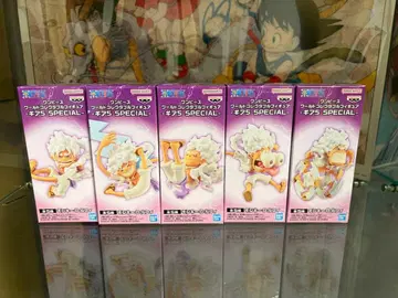 월드 콜렉터블 피규어 기어 5 SPECIAL