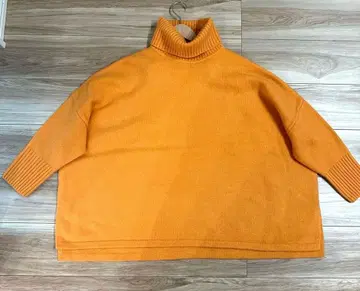 새상품급! 23구 MYSTANDARD 캐시미어 블렌드 벌키 판초 니트