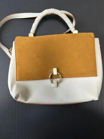 [ ZARA ] 핸드백 화이트와 브라운 콤비네이션