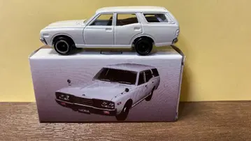 토미카 지알 특주 닛산 글로리아 밴 화이트