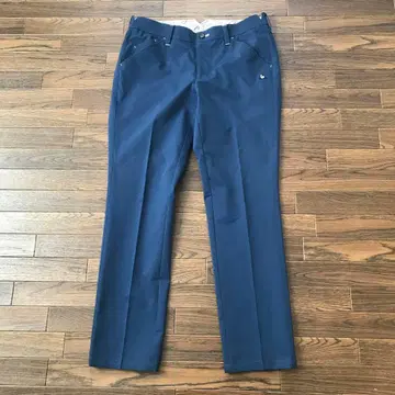 르꼬끄골프 봄/여름용 팬츠 사이즈 82 네이비