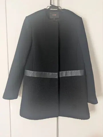 maje 블랙 롱 코트 가죽 절개