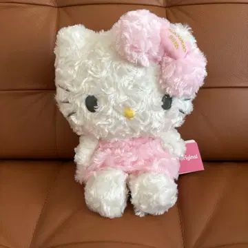 헬로키티 봉제 인형 로즈 보아 인형 26cm 새상품 택 포함