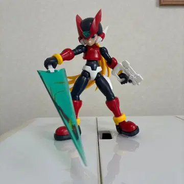 새상품급 록맨 제로 프라모델 조립 완료