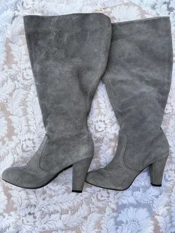 그레이 스웨이드 롱 부츠 S 사이즈