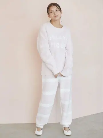 젤라또피케 파우더 로고 자카드 풀오버 & 롱 팬츠 세트