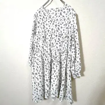 XINYU 택 없음 올 패턴 튜닉 얇은 소재 화이트 사이즈 없음 긴팔