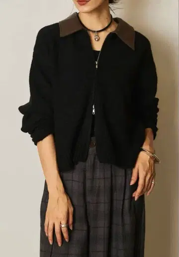 멜란지 스트레치 인조 가죽 카라 니트 블루종 블랙/esica 같은 형태