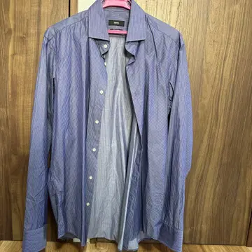 BOSS 레귤러 핏 스트라이프 셔츠