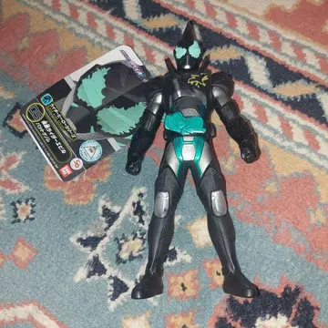 가면라이더 피규어 블랙/그린